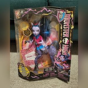 Monster High Avea Trotter